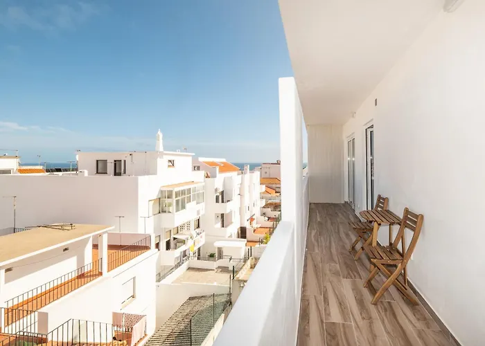 Appartement Beguest Oceanic Rainbow