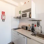 Beguest Oceanic Rainbow *